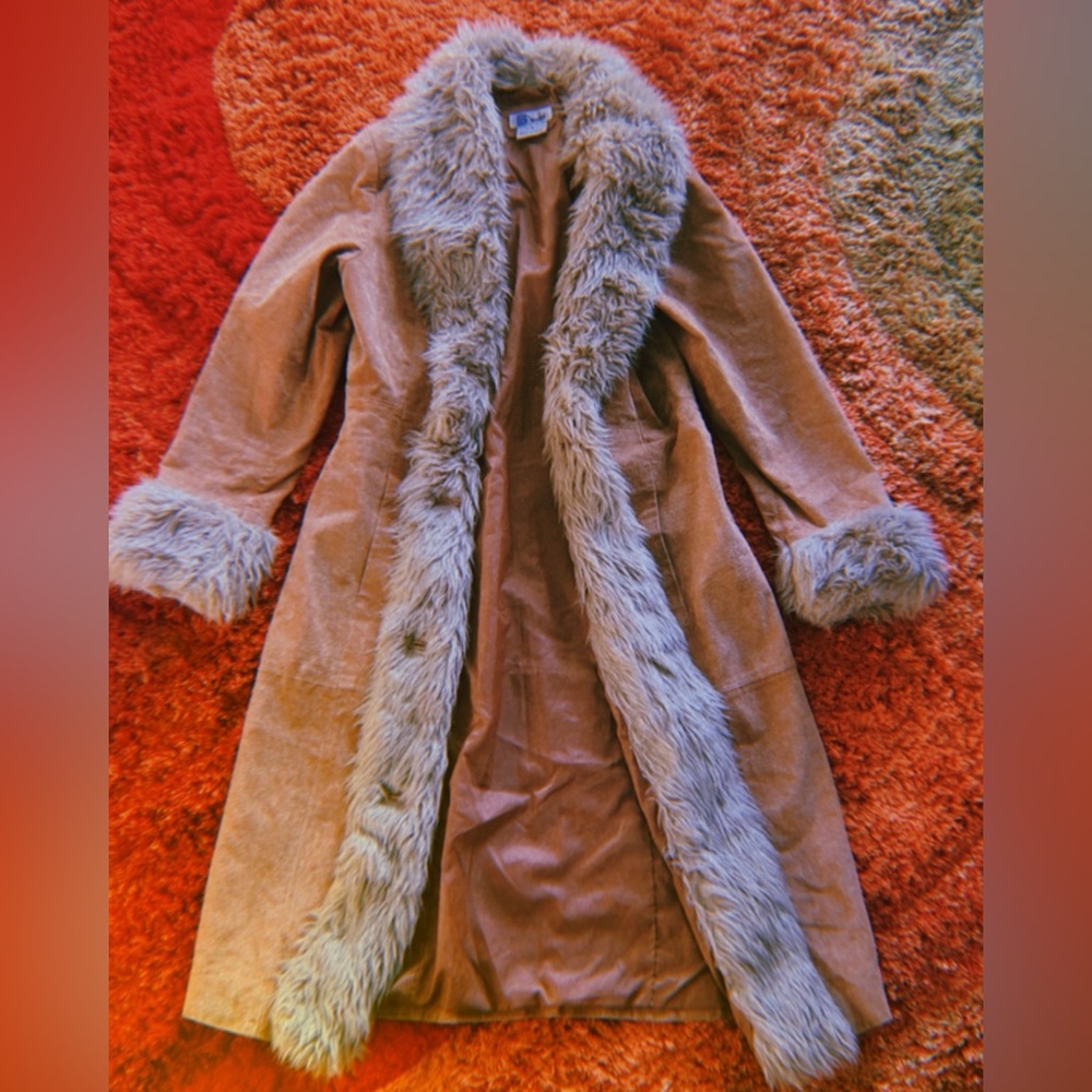 Penny Lane late 90s, early 2000s Leather Coat 
Real Leather, Faux Fur